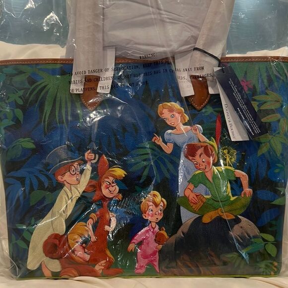 Dooney & Bourke X Disney Parks Peter Pan Tote Bag Wendy Tinker Bell tote NIB - Picture 8 of 13